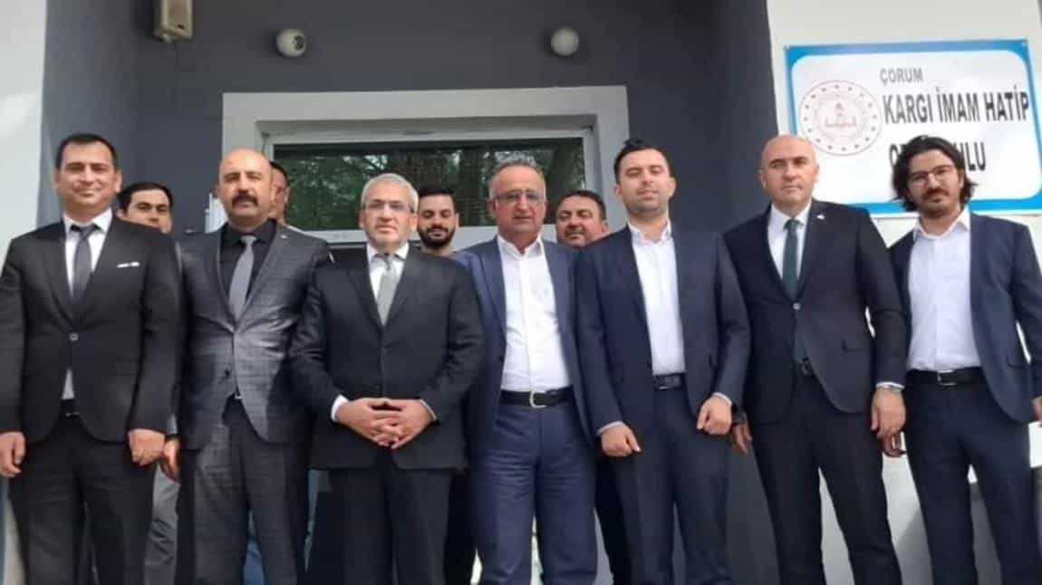 Kargı İmamhatip Ortaokuluna kardeş okul desteği